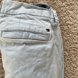 Light blue tommy chino pant